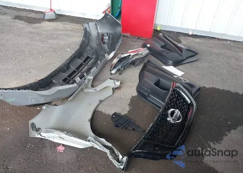 2020 Nissan Pathfinder Sl 4Wd z USA, uszkodzony, nr VIN 5N1DR2CM3LC637027